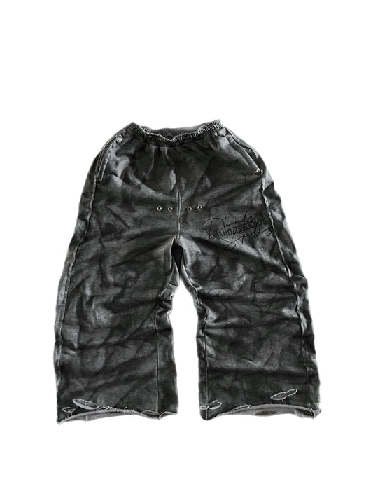 MUDDY SWEATS